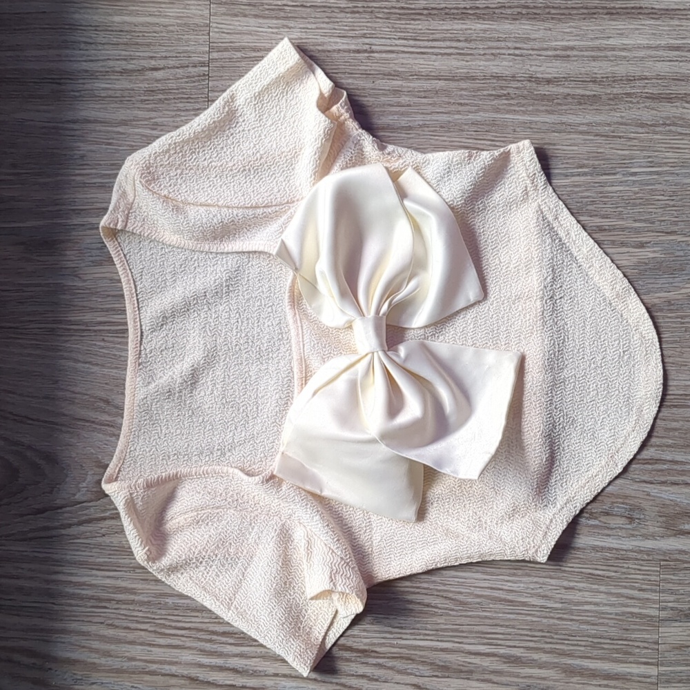 M Cream Ribbon Bow Top Size Women's